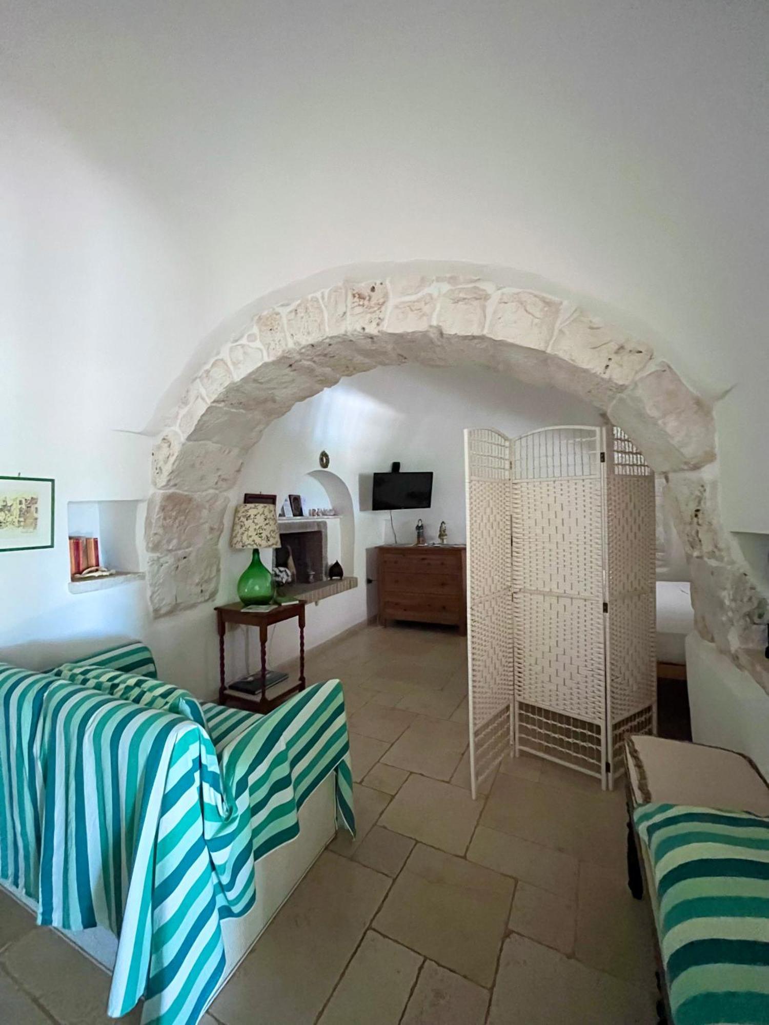 I Trulli Della Naturabio Martina Franca Exterior photo